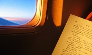 read book on airplane